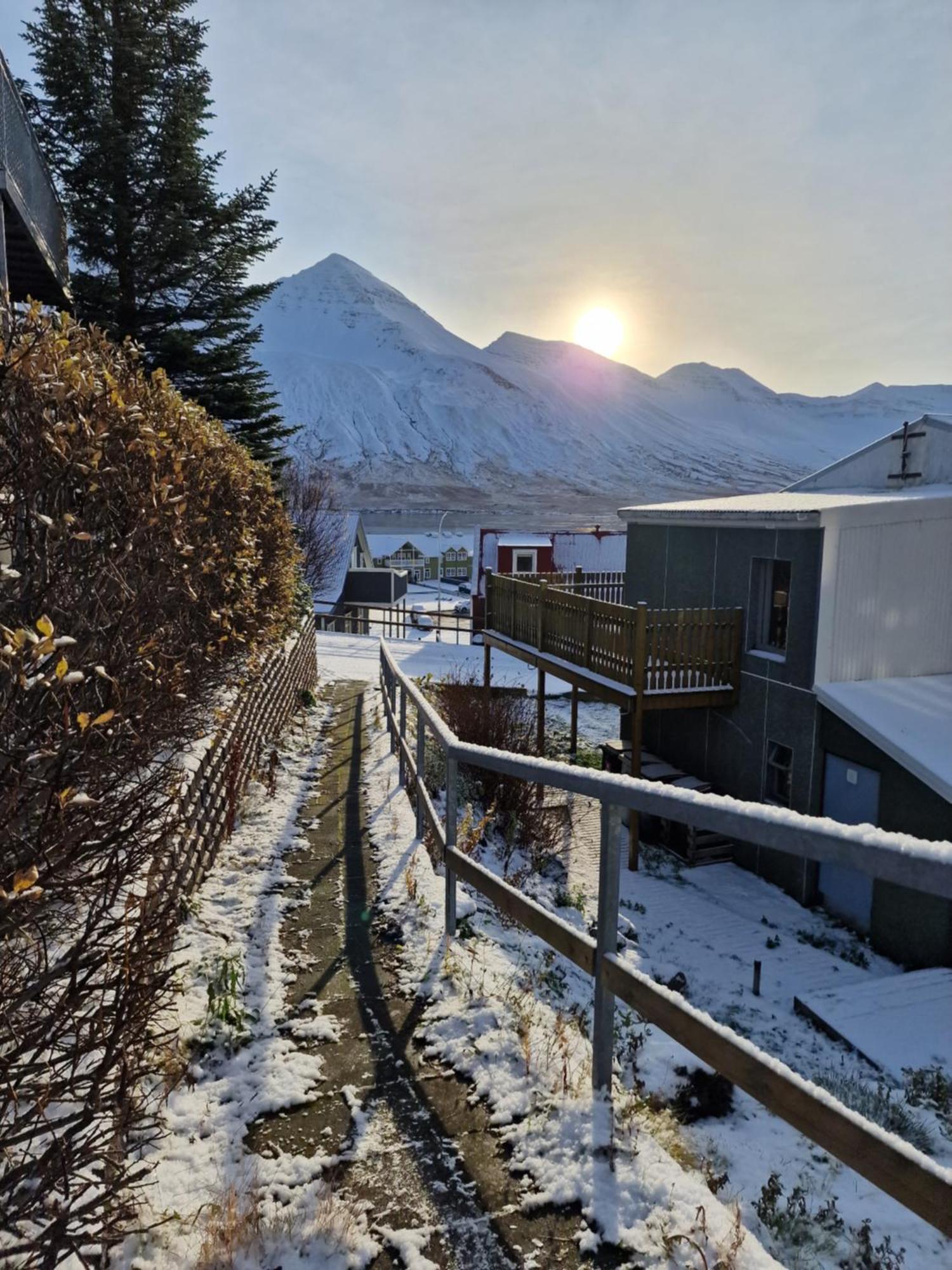 Landakot The Perfect Getaway By Staynorth Siglufjordur Eksteriør bilde