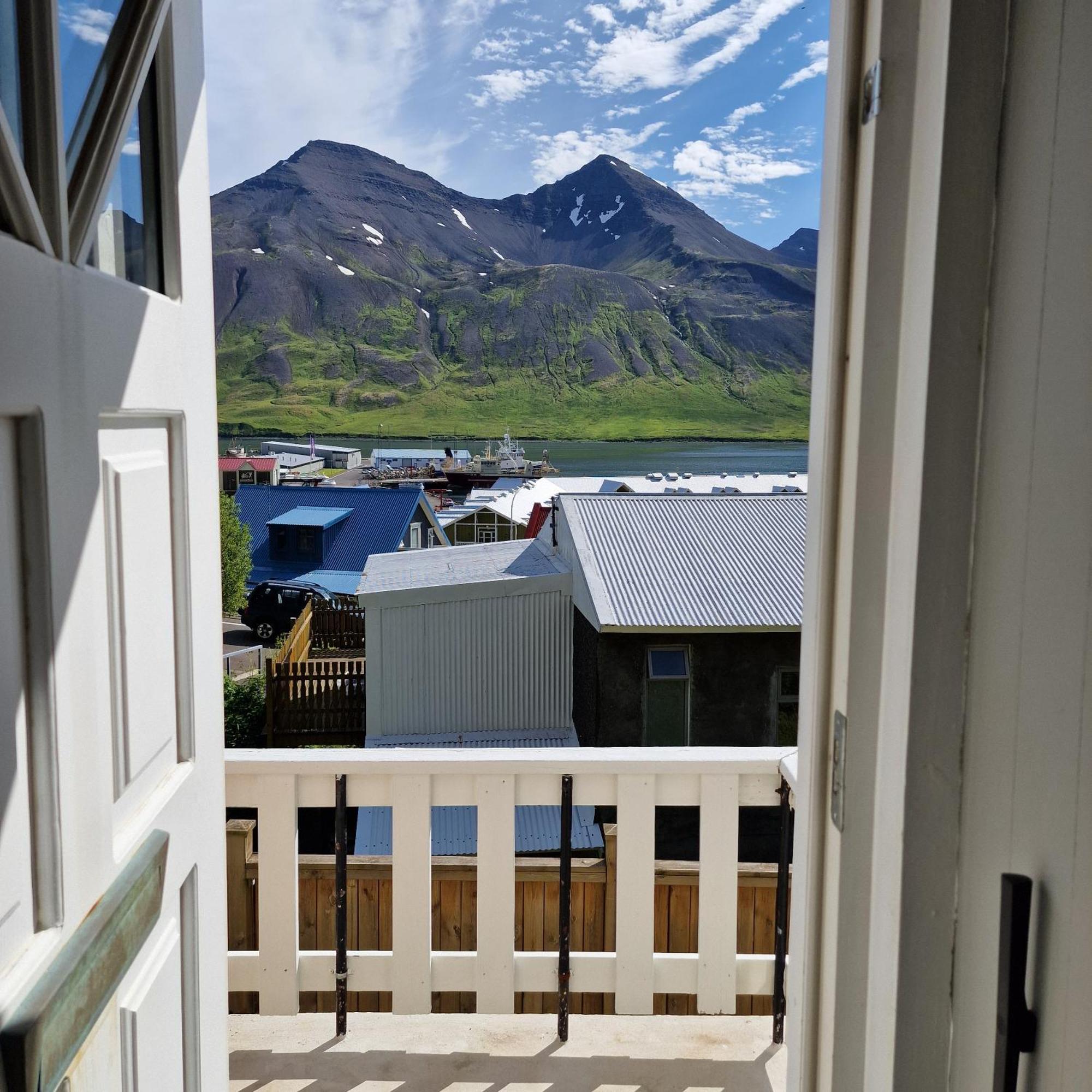 Landakot The Perfect Getaway By Staynorth Siglufjordur Eksteriør bilde