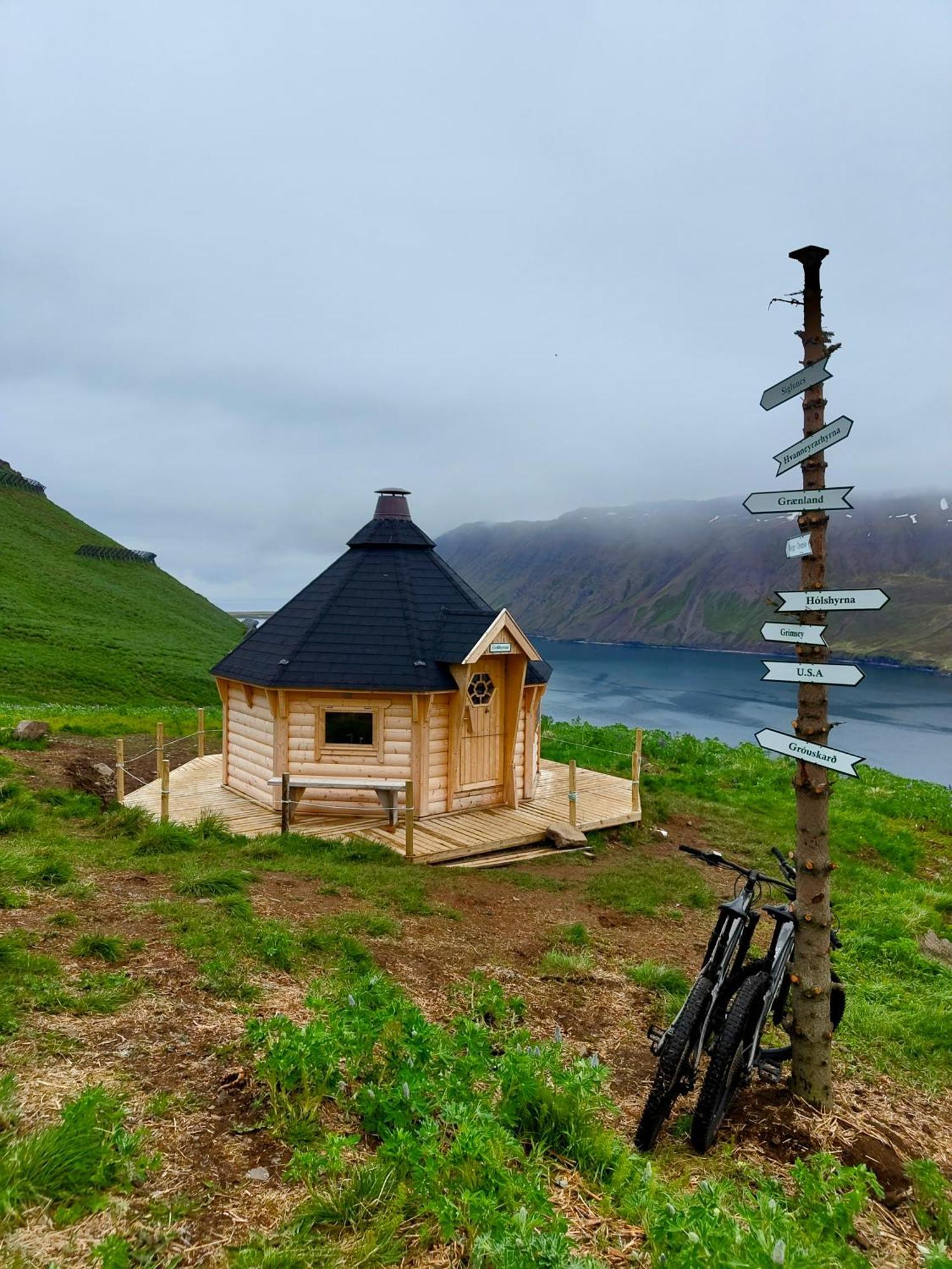 Landakot The Perfect Getaway By Staynorth Siglufjordur Eksteriør bilde